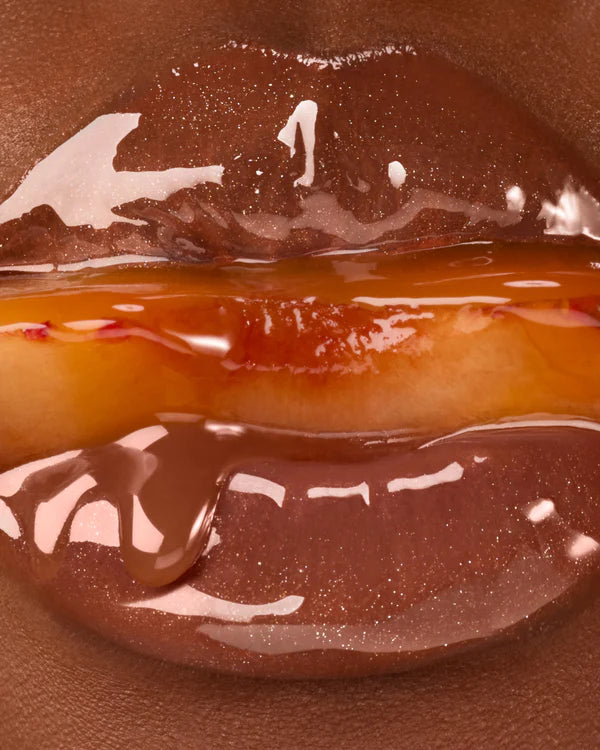 Honey Infused Hydrating Lip Oil Gisou Glazed plum (Limited Edition)