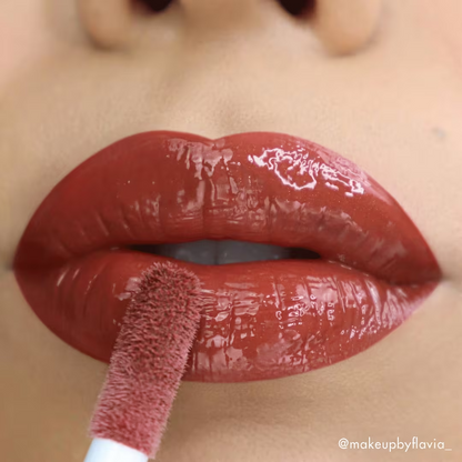 Milani | Keep It Full Maxxx Lip Plumper | Single ish (Brillo y Voluminizador)