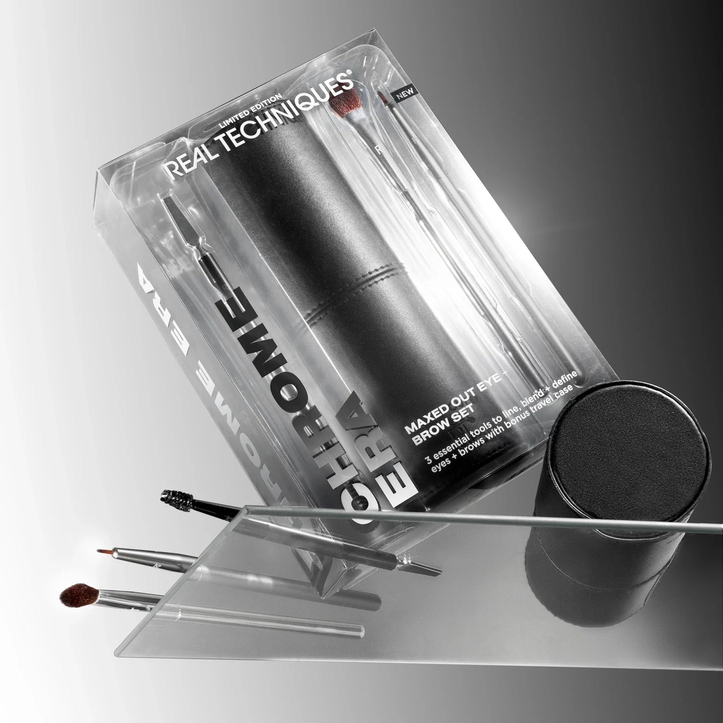 Real Techniques | Chrome Era Maxed Out Eye + Brow Makeup Brush Set
