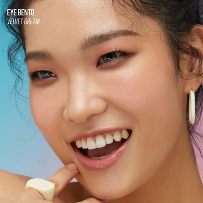 Kaja | Eye Bento Bouncy Eyeshadow Trio Color: Velvet Dream - white chocolate, rosy velvet, & brownie bite